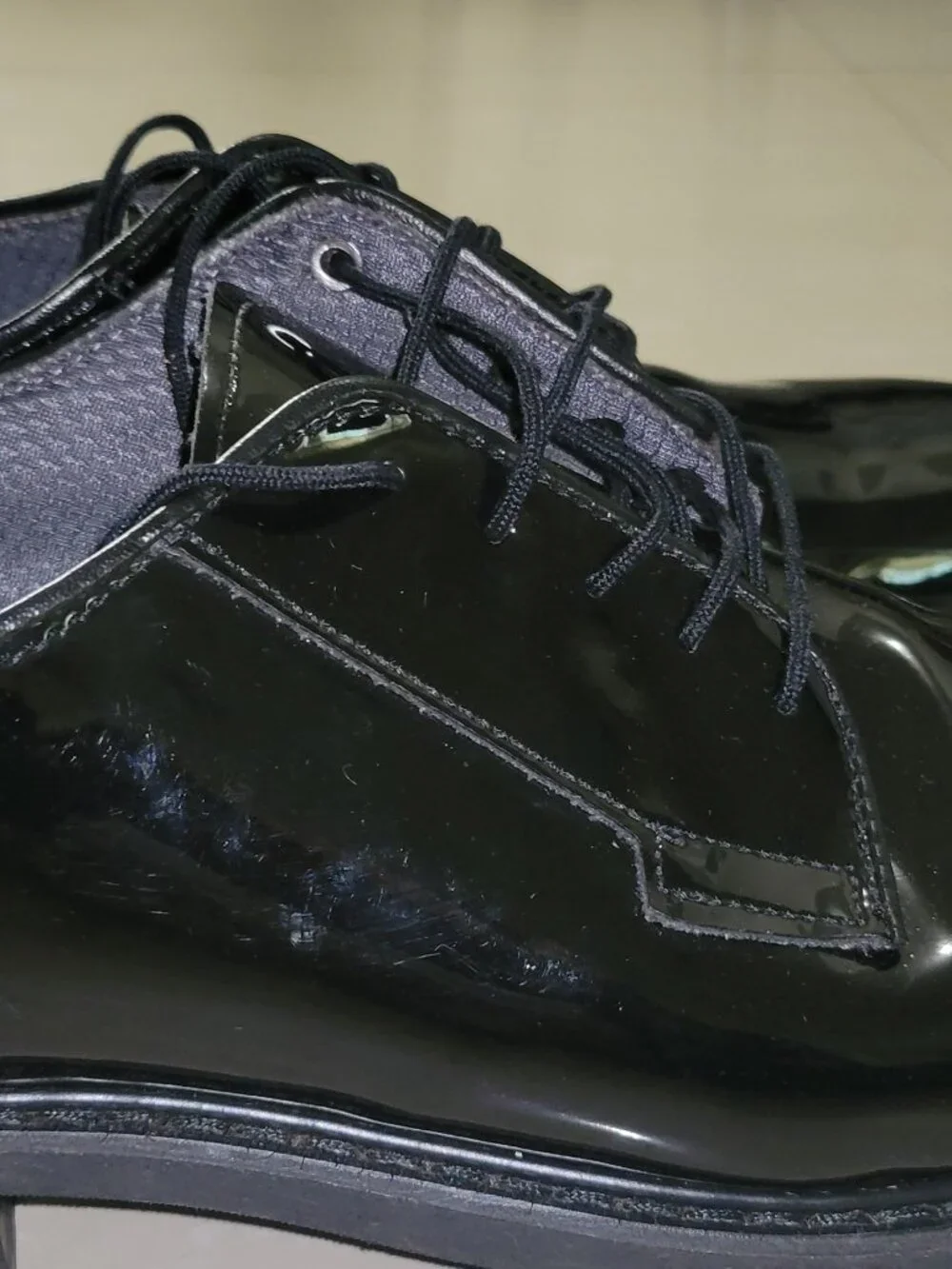 Bates Men Shoes